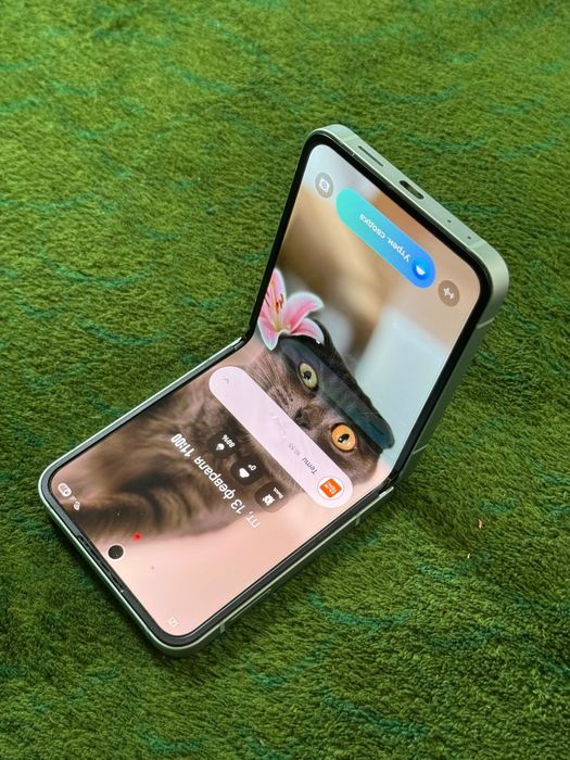 Samsung zet flip 6
Продам Samsung G