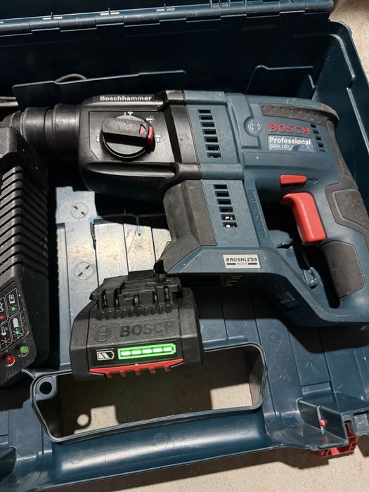 Bosch GBH 18V-21 безчетков перфоратор