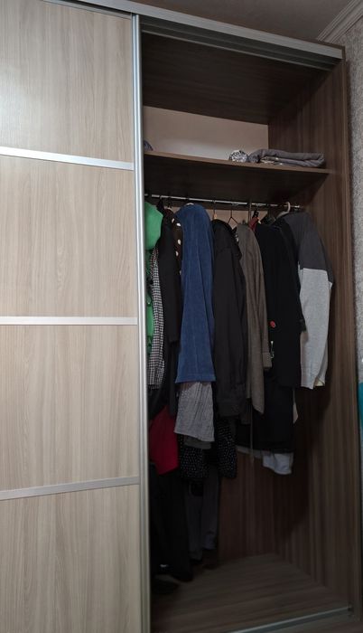 Продам Шкаф-купе