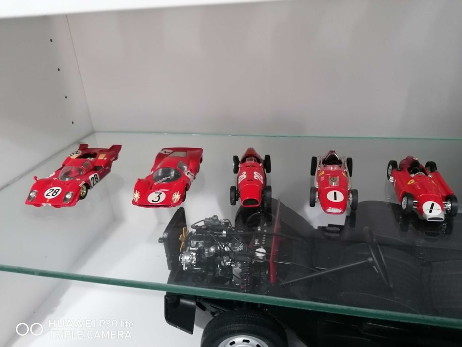 Masinute vechi din metal