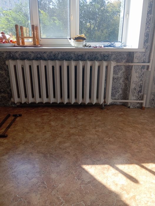 Продам батарею 14секций