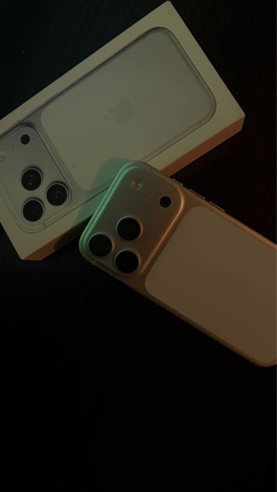 Айфон 17 про 256гб