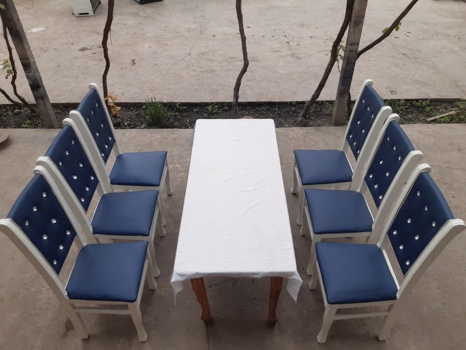 Стол стуллар сотилади