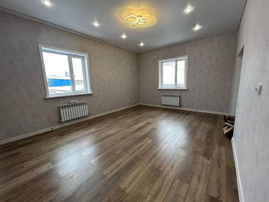 Продам большой дом в центре