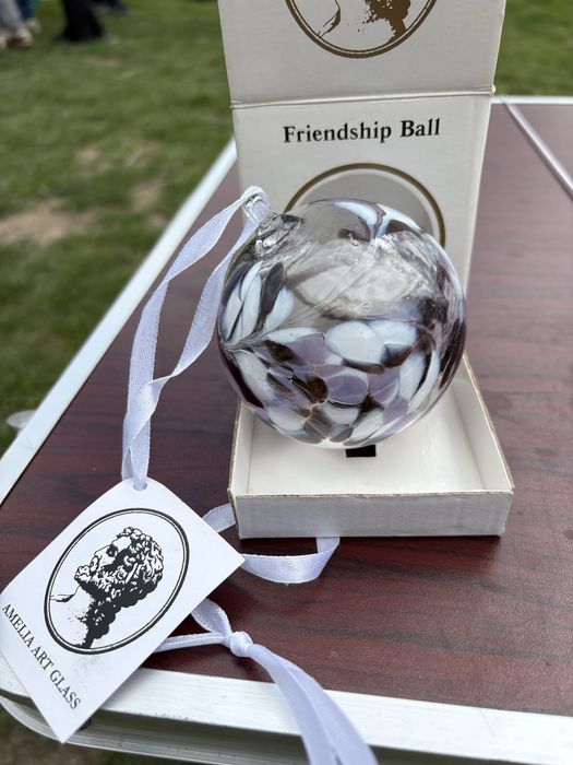 Friendship ball