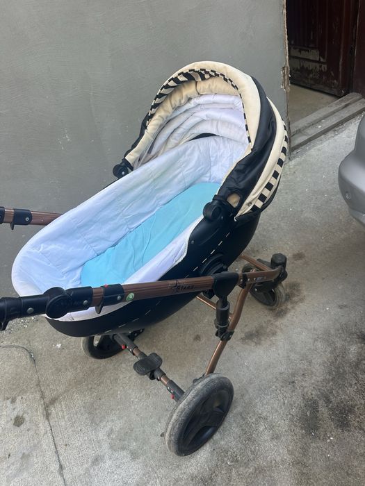 Количка за бебе