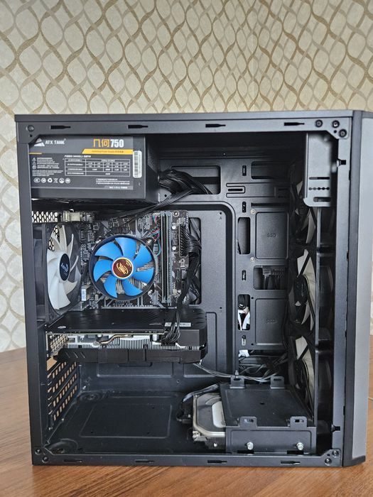 Продам компьютер