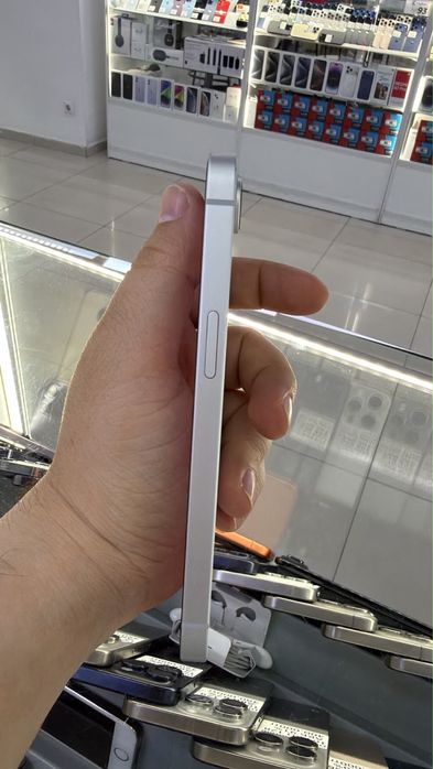 Iphone 16e 128 гб