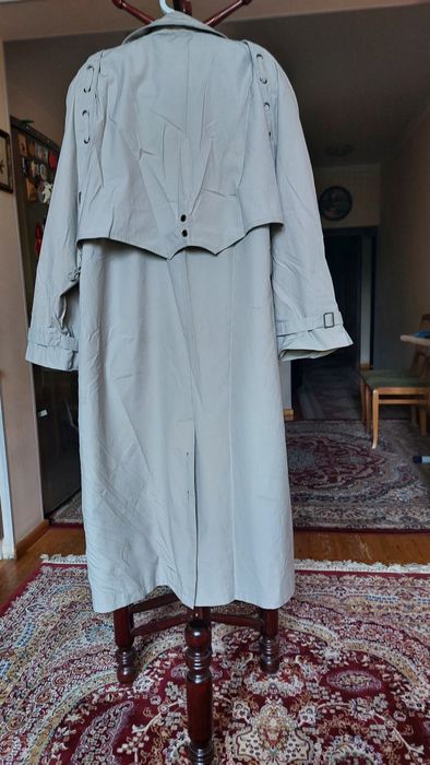 Плащ  женский  фирмы  JINGANG    раз : XLL: