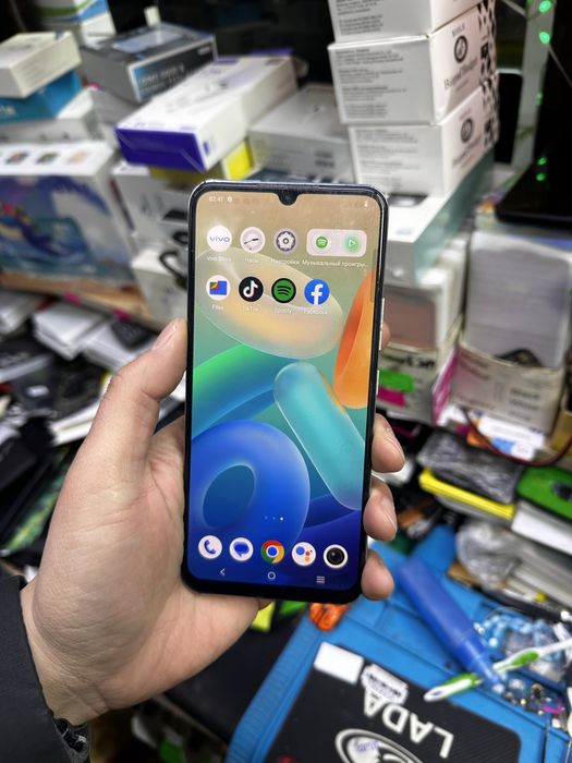 Vivo Y55 - 128 white