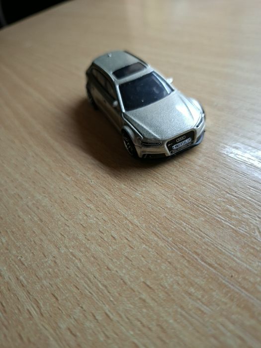 продам hot wheels в идеальном состоянии