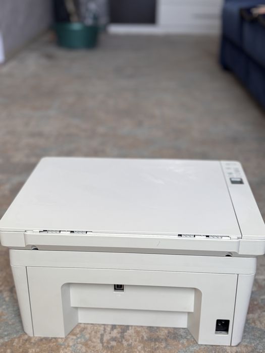 Принтер hp Laser jet M141W