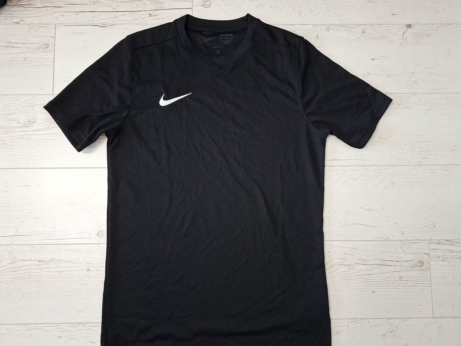 Nike slim Fit-Ориг. Тениска Нова!
