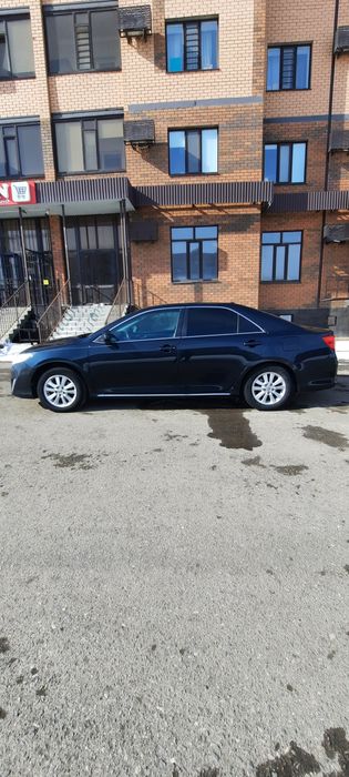 Продам Тойота камри 2013 года