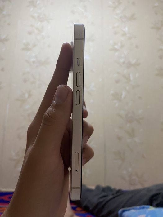 Айфон 13 белый цвет