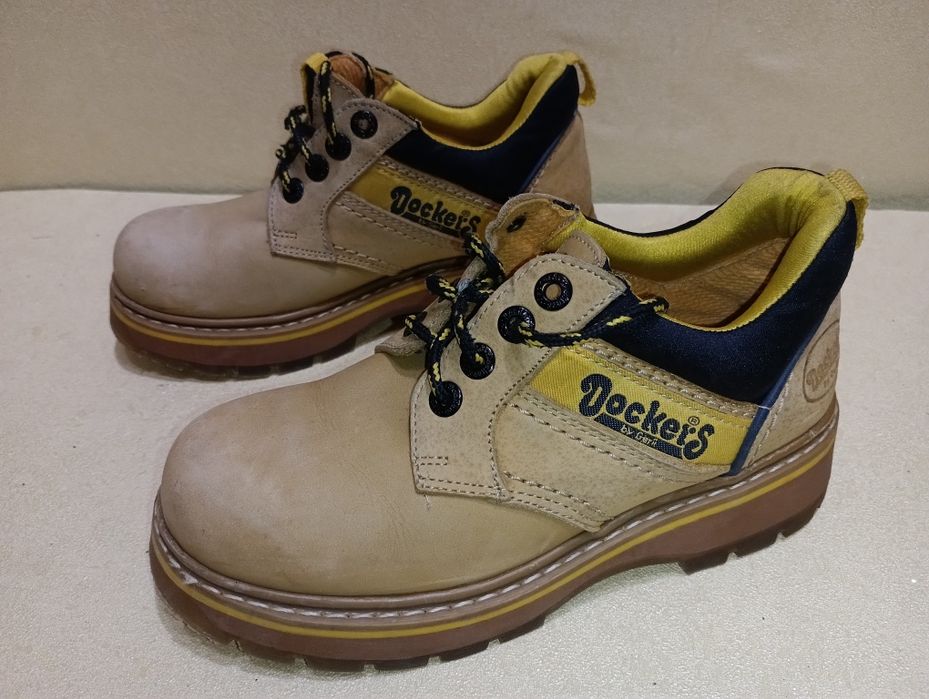 Dockers USA N 38 кожени