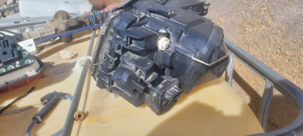 Фар ауди а6 с4 заводсой