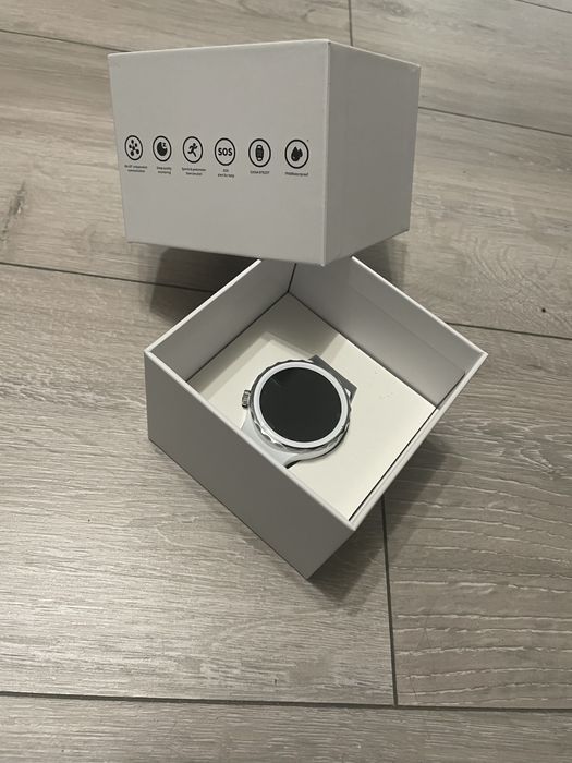 Smart watch часовник