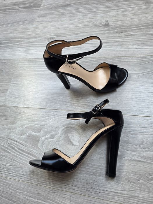 Pantofi cu toc Basconi piele naturală