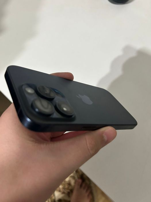 Продается Iphone 15 Pro