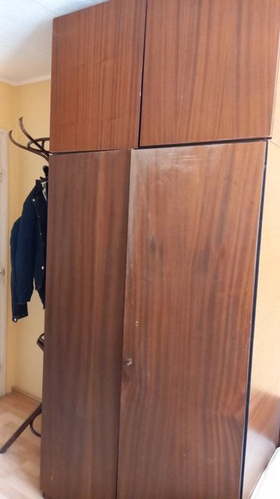 Стари мебели Гардероби, приста , скрин с надстройка