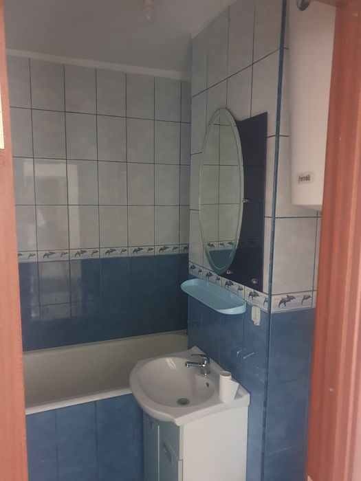 Apartament 3 camere de inchiriat