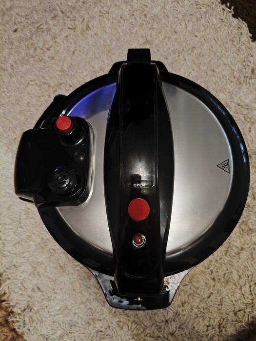 Oala sub presiune electrica Silvercrest