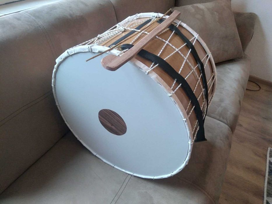 Тарамбуки и тъпани чисто нови