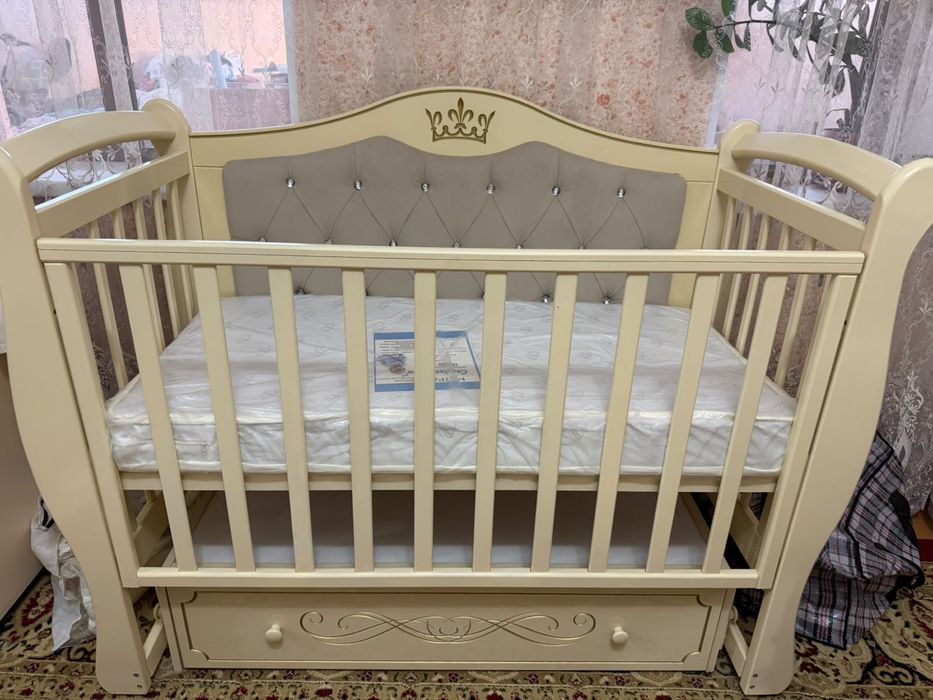 Продам детскую Кровать