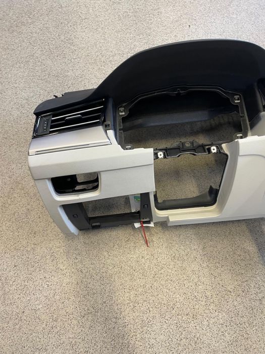 Plansa bord vw passat b8, vw arteon