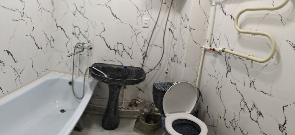 1 ком, по металургов