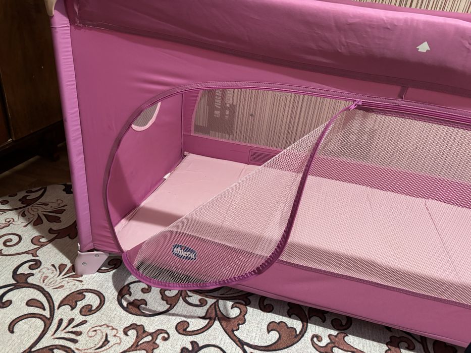 Кроватка манеж Chicco easy sleep