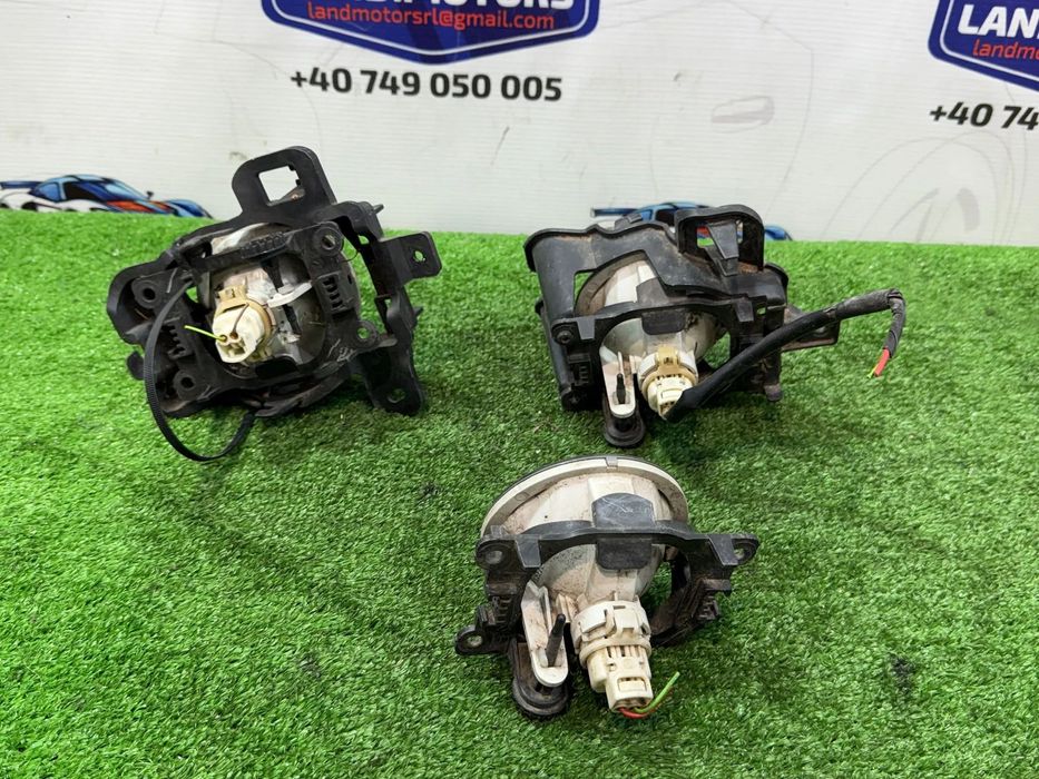 PROIECTOR CEATA FATA STANGA/DREAPTA (3 BUC.) PEUGEOT 208 1.0 BENZINA 2014 COD OEM 9675450980 2012-2018