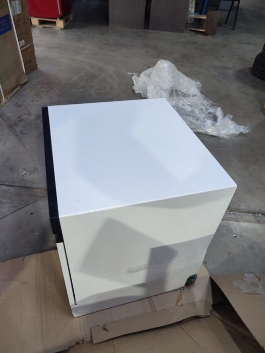 Продам посудомоечную машину midea