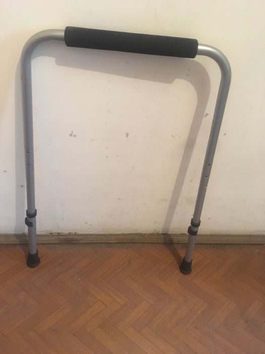 Cadru de mers din aluminiu, reglabil pe inaltime