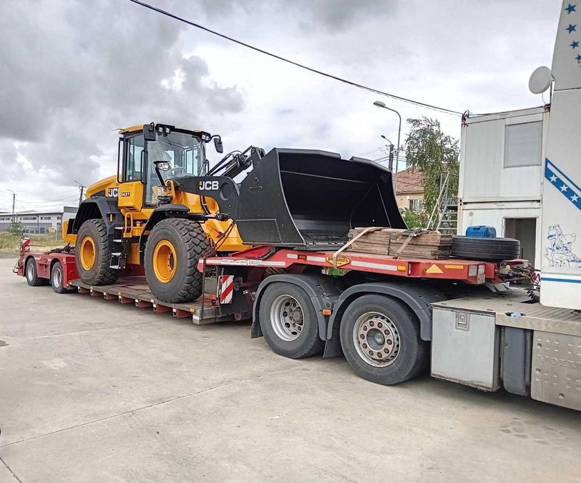 Transport agabaritic utilaje agricole, constructii, combine ,tractoare