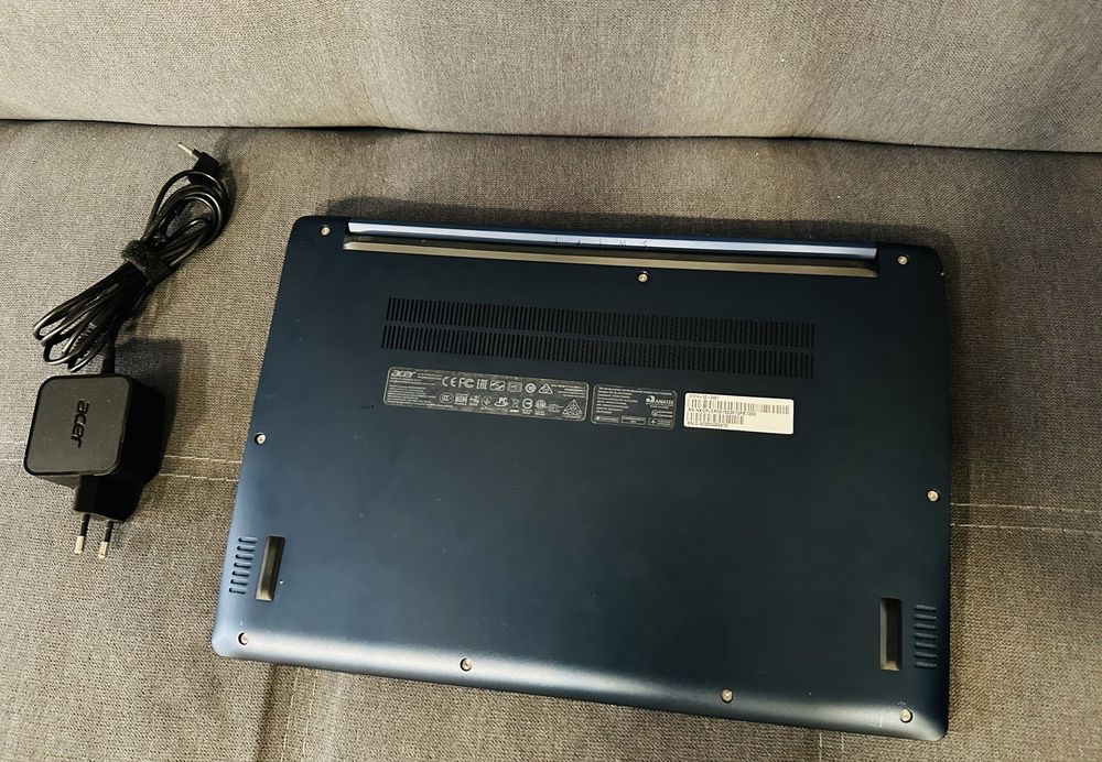Ноутбук Acer Core i3, 8GB, 256GB SSD, FullHD