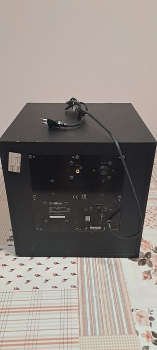 Ресивър и суббуфер Yamaha