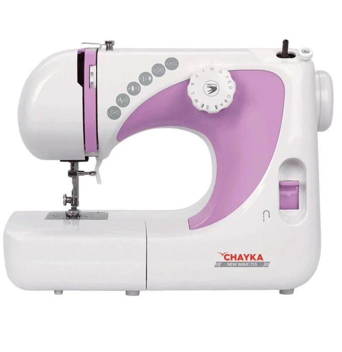 Продается швейная машинка Чайка