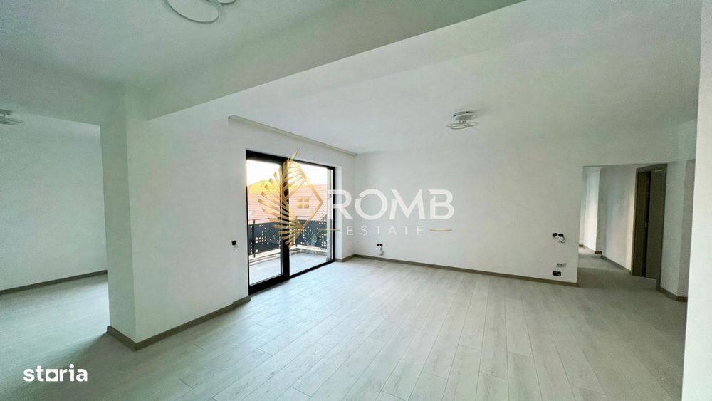Apartament 3 camere, 70 mp utili, balcon, parcare, finisat, zona Pod I