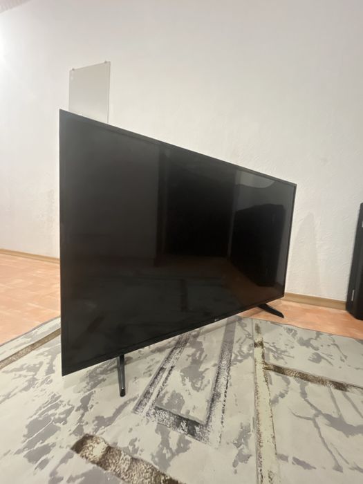 Продам Телевизор 40000тысяс можео на запчасти за 30000