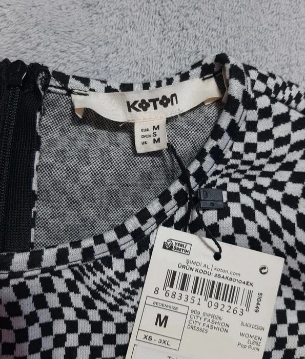 Rochie Koton in carouri