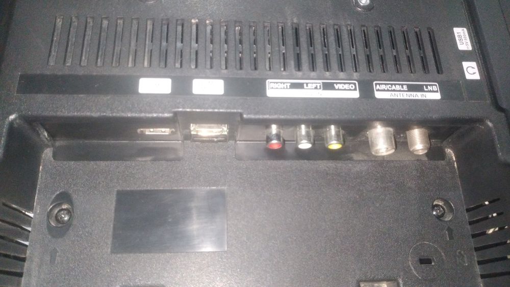 телевизор YASIN  LED-32E58TS