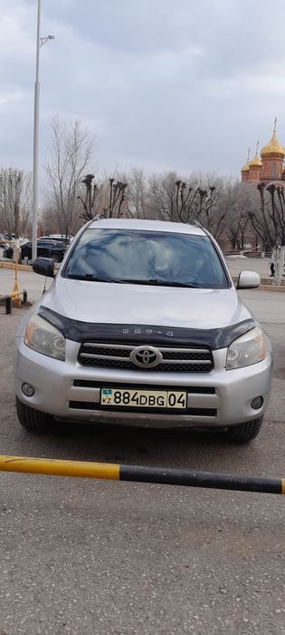 Тойота раф 4 2007 года