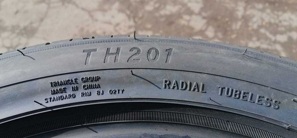 Шины в Алматы 235/45/18 Triangle TH201 (98Y)