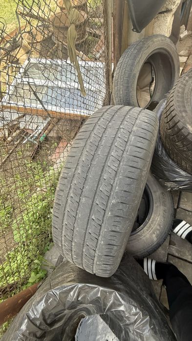 Продам шины 245/65/17