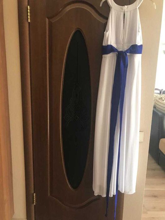 Платье на выпускной. Школа