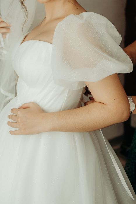 Rochie de mireasa printesa corset reglabil + voal + crinolina