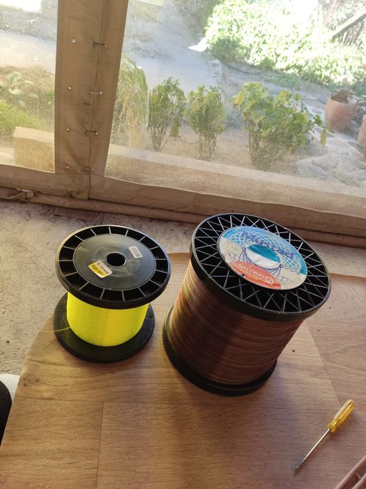 Два вида корда за риболов