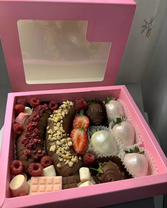 Крафт коробки для упаковки подарков 4 000 сум.